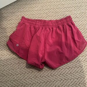 Lulu lemon hottie hot shorts